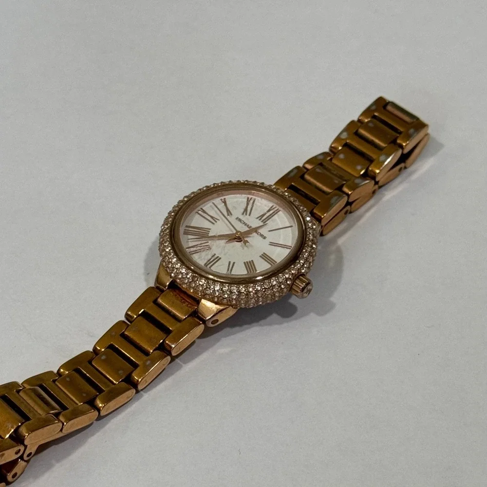 Michael Kors scuffing wear